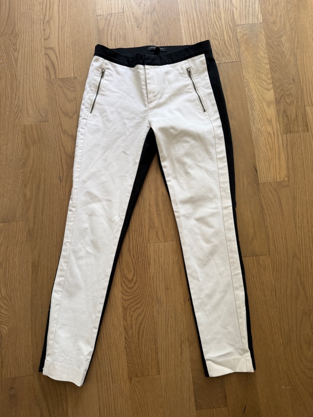 Banana Republic White and Black Skinny Jeans